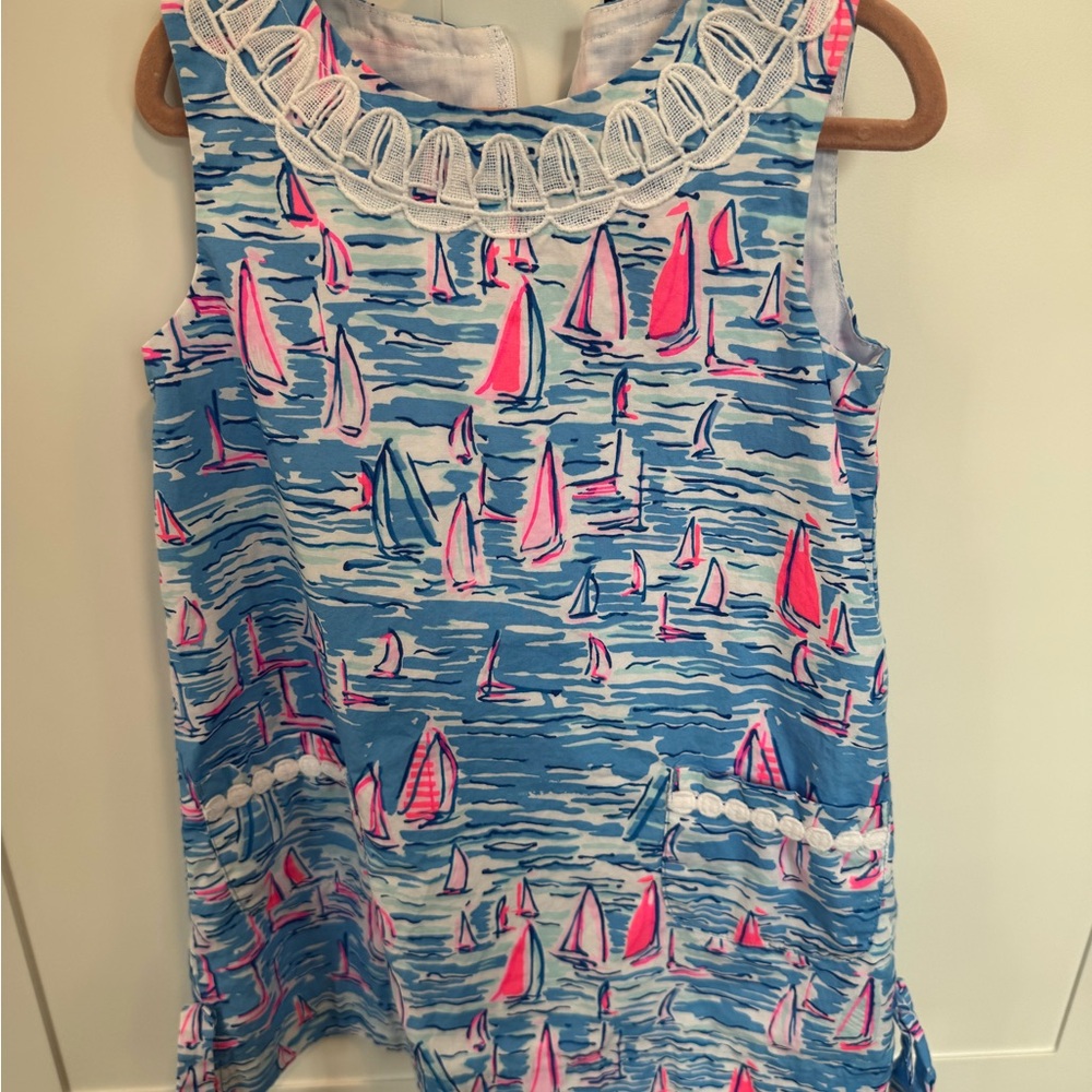 Lilly Pulitzer Shift Dress Size 4 - Highly Desired Sailboat Print